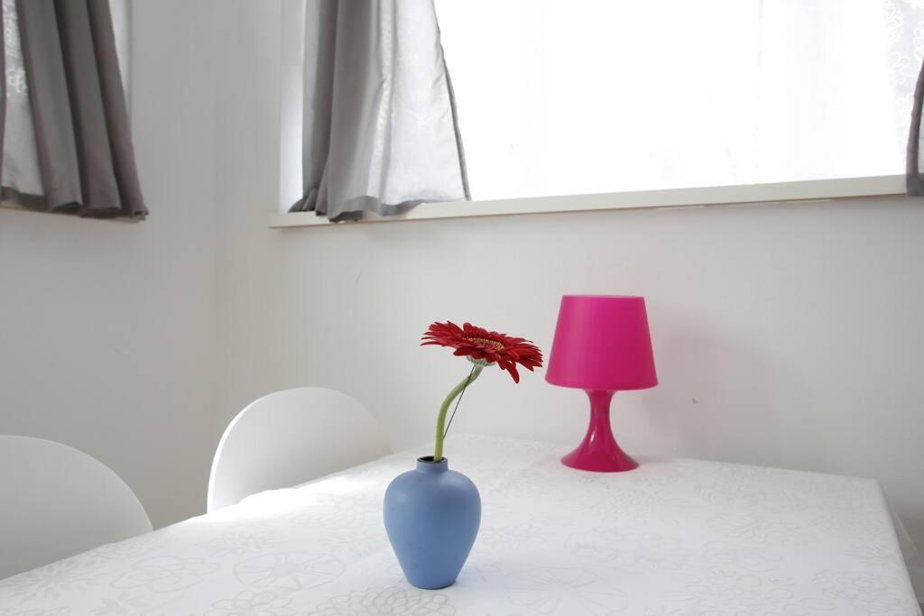Sunny Apartment At Rostock - Pink Kültér fotó